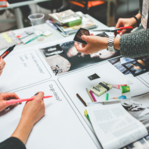 افزایش رضایت و تعهد کارکنان